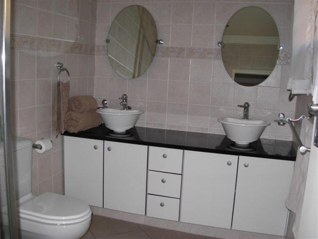 Liongate Bed And Breakfast Идънвейл Стая снимка