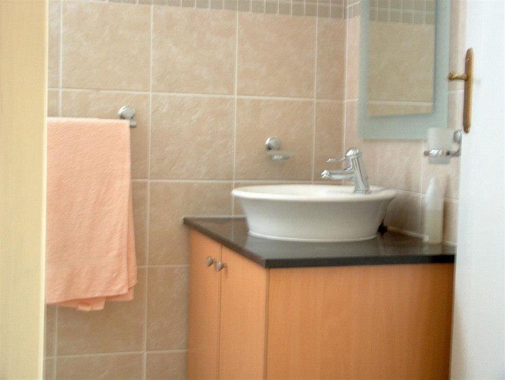 Liongate Bed And Breakfast Идънвейл Екстериор снимка